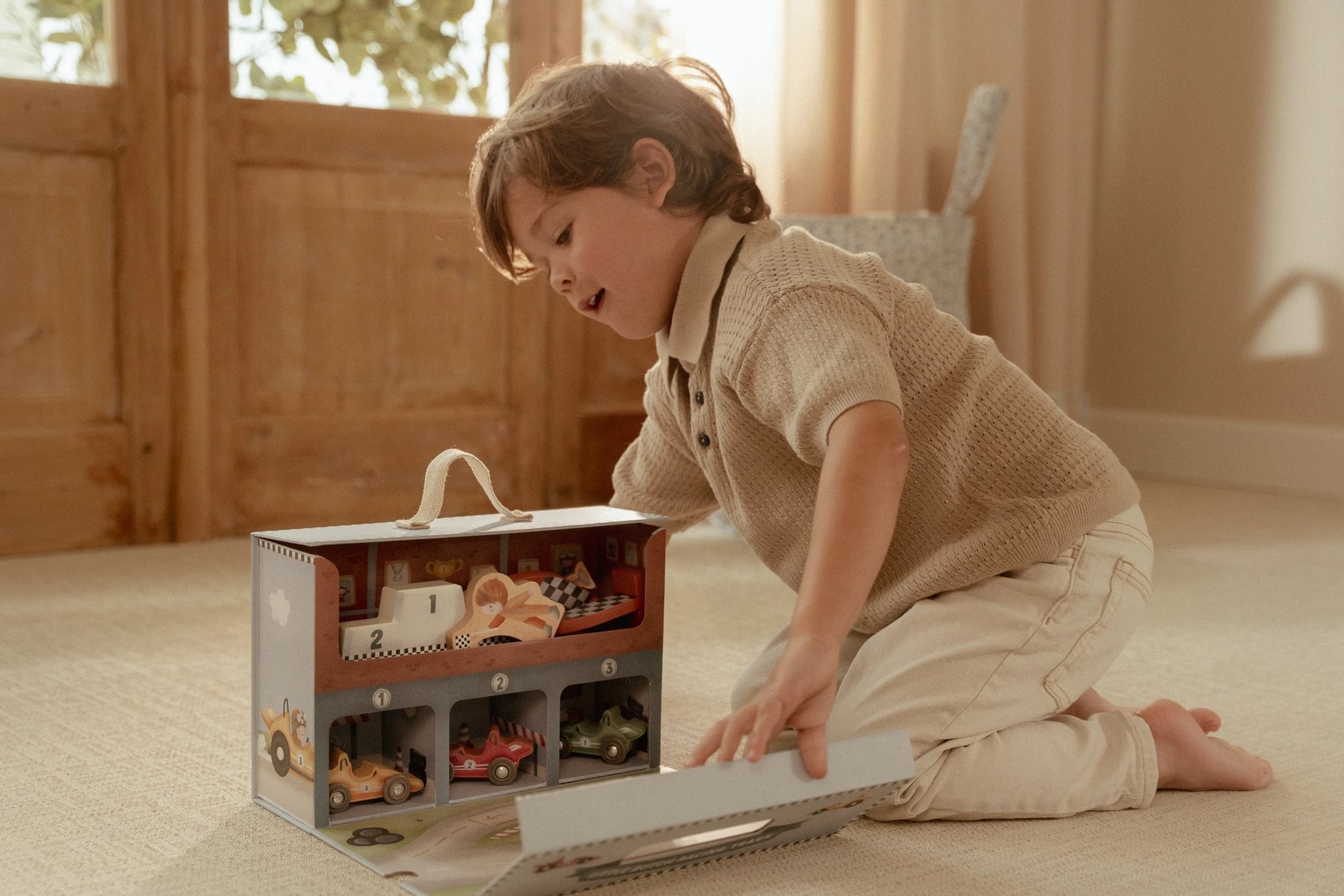 Little Dutch - Spielkoffer mit Rennbahn